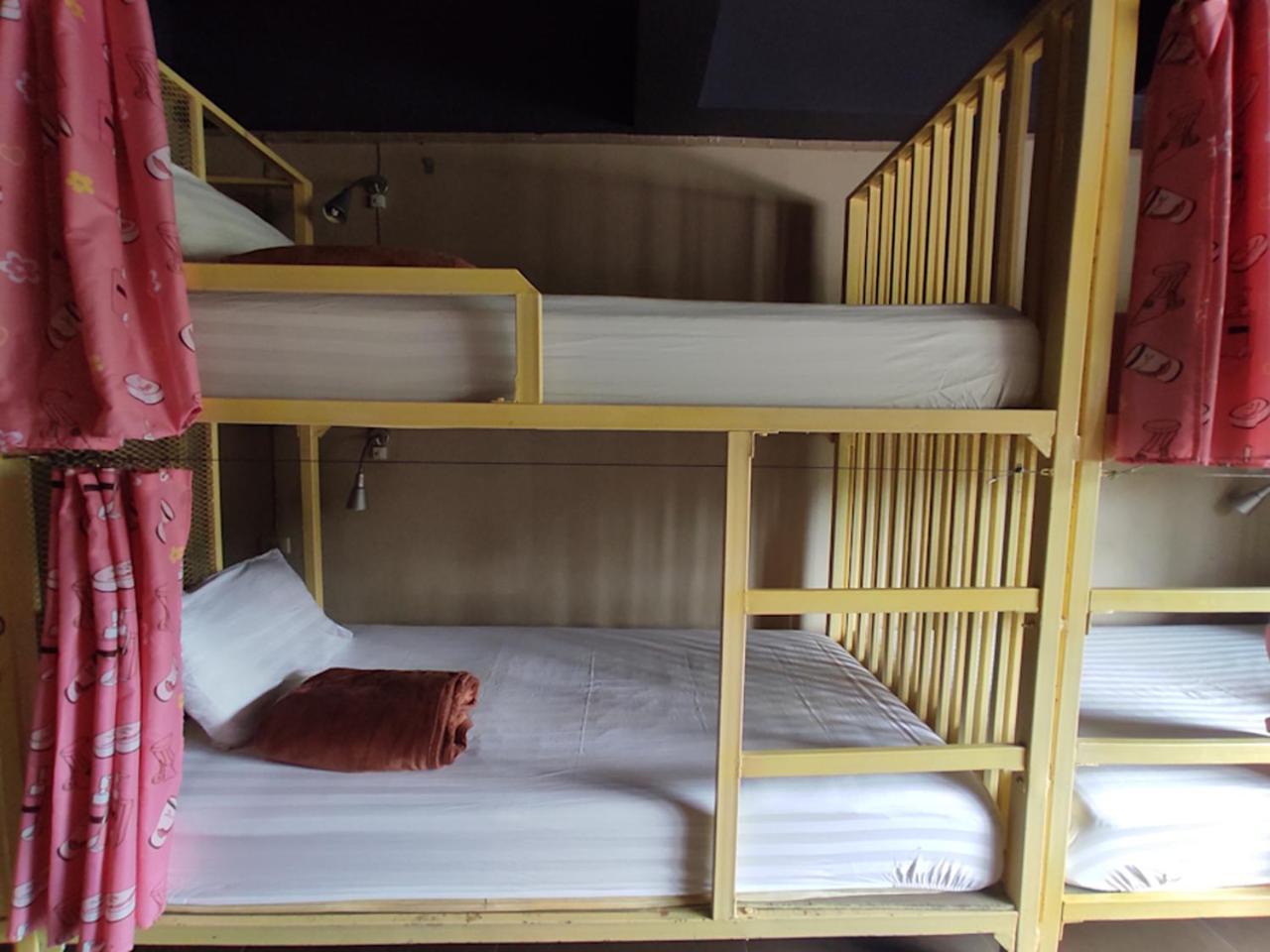 Non La Mer Hostel - Bed & Yoga Ko Lanta Buitenkant foto