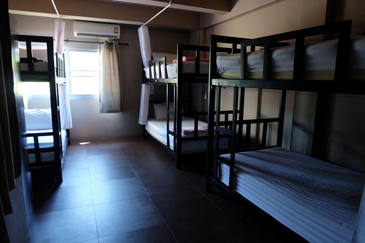 Non La Mer Hostel - Bed & Yoga Ko Lanta Buitenkant foto